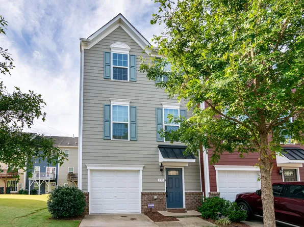 222 Brier Summit Pl, Durham, NC 27703