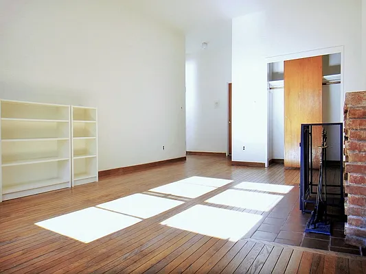 Rented by Balass Ralph, LREB | media 10