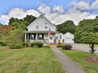 596 Oakhill Ave, Attleboro, MA 02703