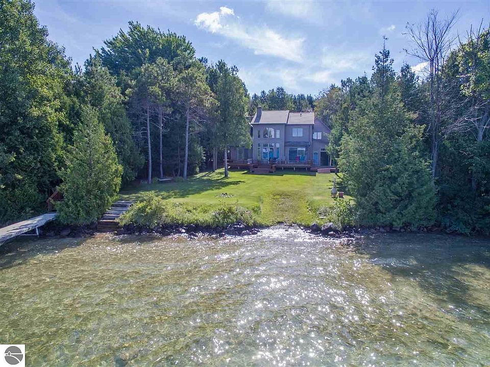 1st image of 10418 E Elk Lake Dr