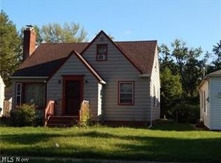 19810 Gladstone Rd, Warrensville Heights, OH 44122