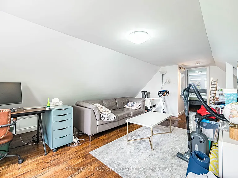 144 Bold St #UPPER — Photo 40