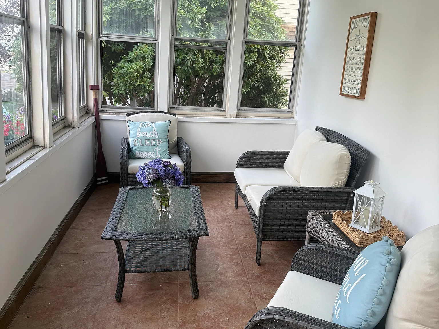 3 bed, 2.5 bath, 2200 sqft, $3,950 — Photo 3