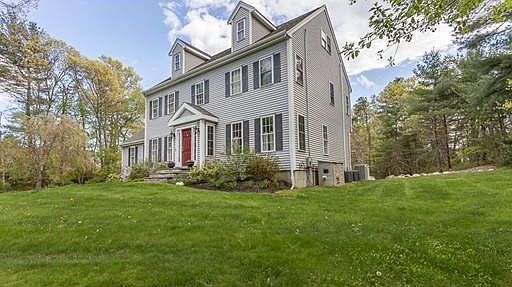 3rd image of 7 Lemore Ave