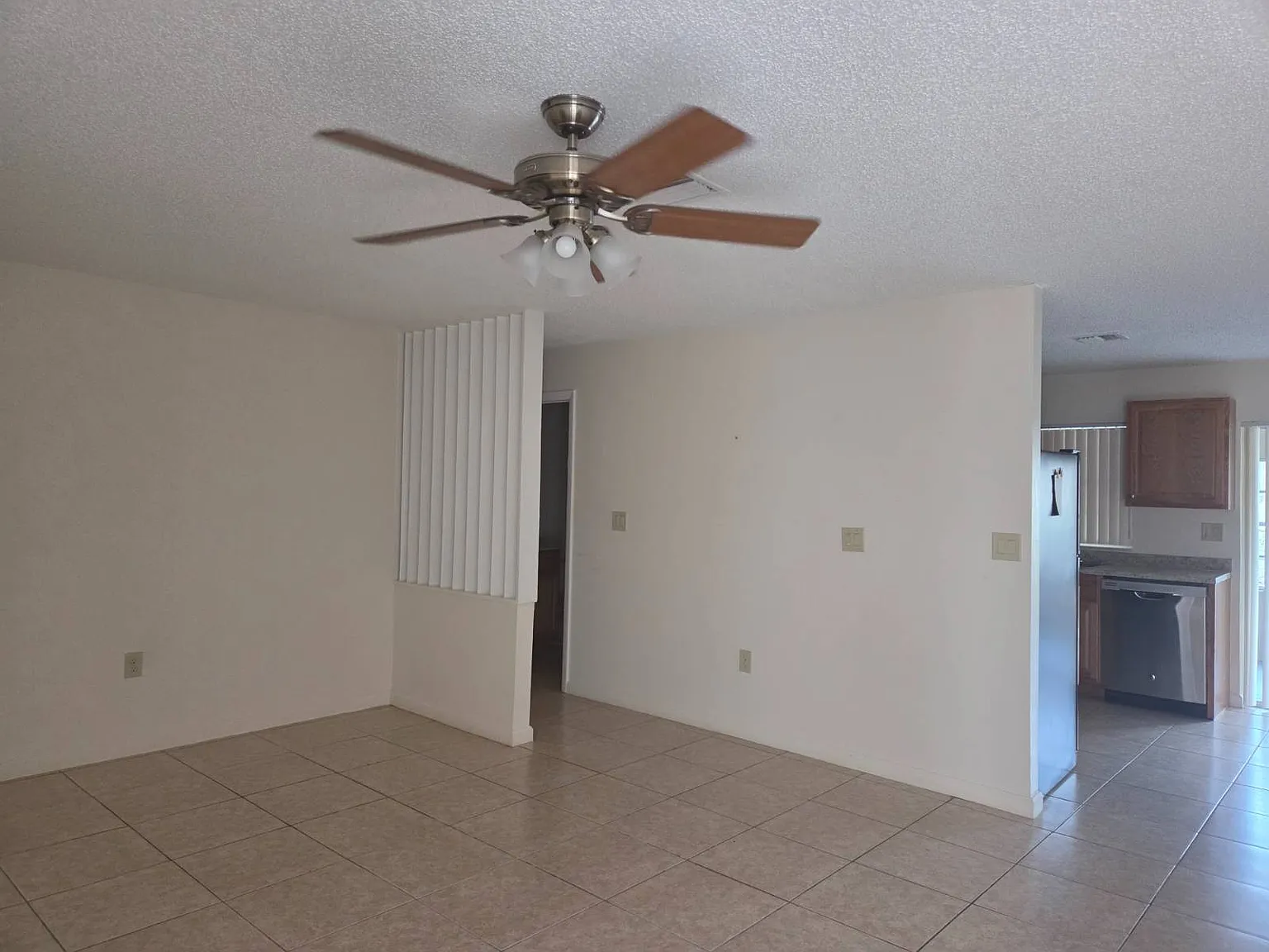 2 bed, 2.0 bath, 936 sqft, $1,100 — Photo 3