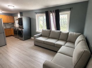 5113 S San Pedro St, Los Angeles, CA 90011
