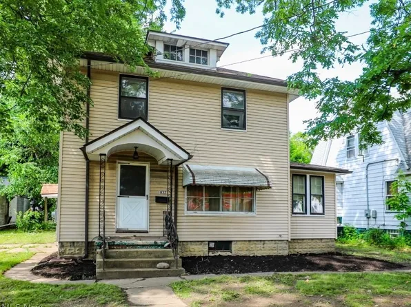 1032 W Main St, Ravenna, OH 44266