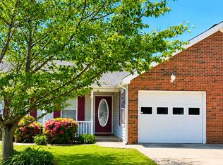 304 Flagstone Dr, Rossville, GA 30741