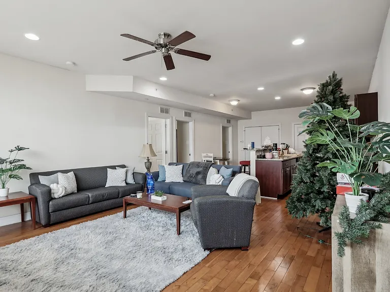 1242-44 N 16th St #3 — Photo 6