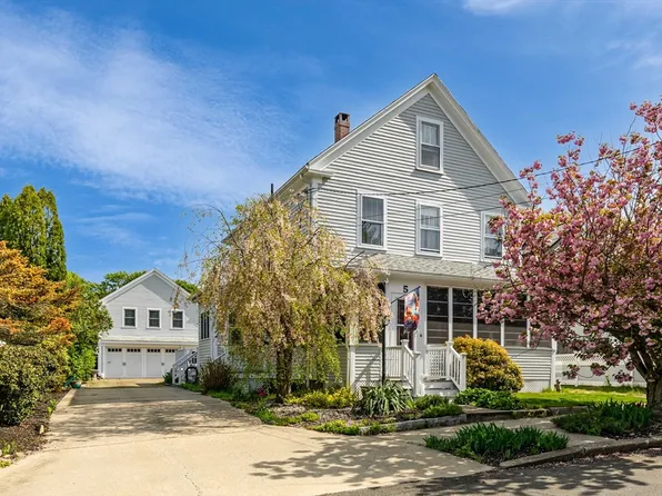 5 Bricher St, Newburyport, MA 01950