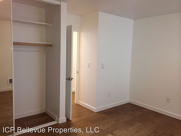 4th image of 412 Bellevue Ave E APT 105