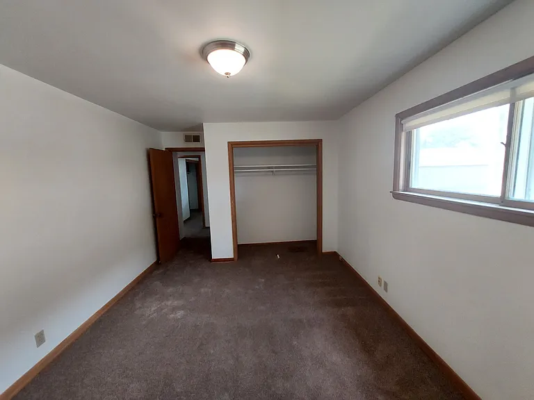 4439 N 84th St — Photo 5