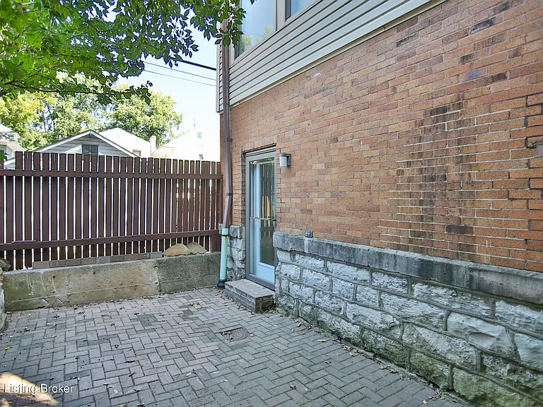 2525 George Rogers Clark Pl #T08 — Photo 22