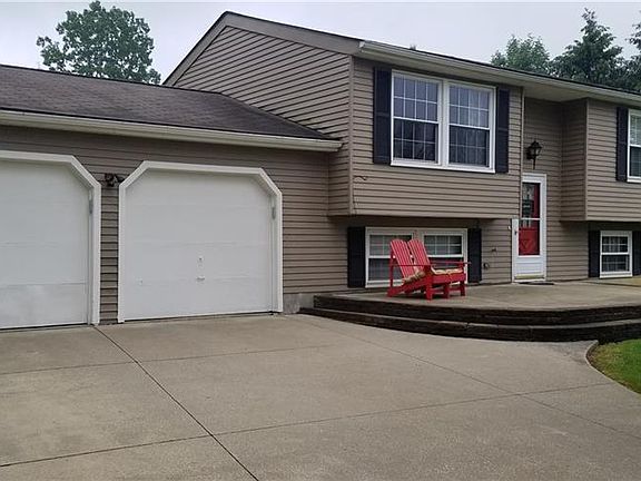 2nd image of 17645 Creekside Dr