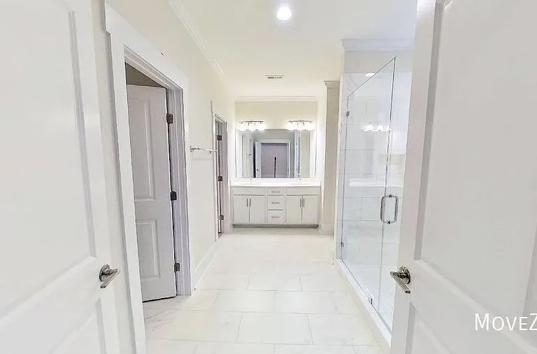 6504 Oak Canopy Dr — Photo 45