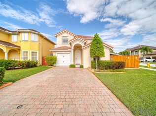 16403 SW 79th Ln, Miami, FL 33193