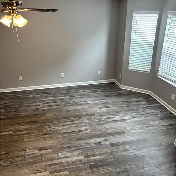 5739 Windfall Ln — Photo 4