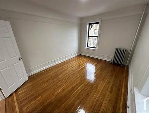 4th image of 4766 Matilda Ave #2