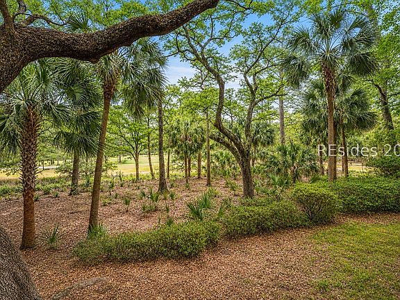 3rd image of 8 Chechessee Cir