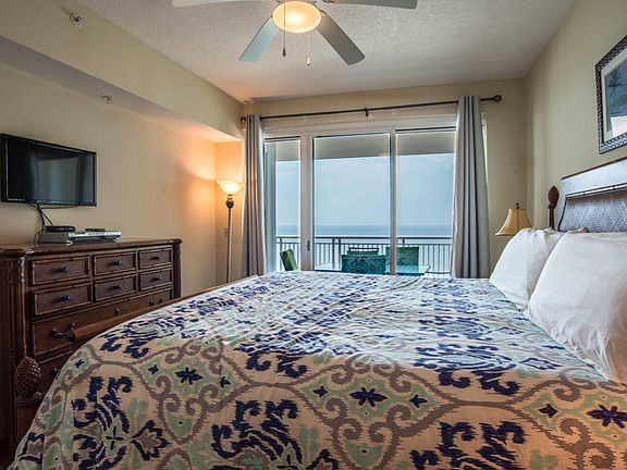 3rd image of 2228 Beach Dr