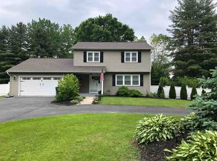 7 Carr Rd, Saratoga Springs, NY 12866