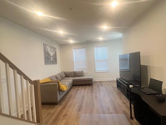5th image of 42632 Darala Dr