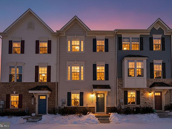 2nd image of 9599 Tall Oaks Rd