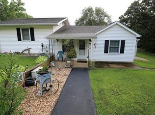 12645 Hyfield Rd, De Soto, MO 63020
