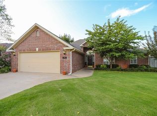 3006 NW Apple Harvest, Bentonville, AR 72712