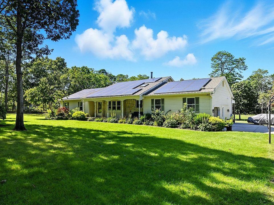 1st image of 734 Stagecoach Rd