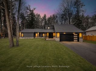 478 Golf Course Rd, Wasaga Beach, ON L9Z 1S5