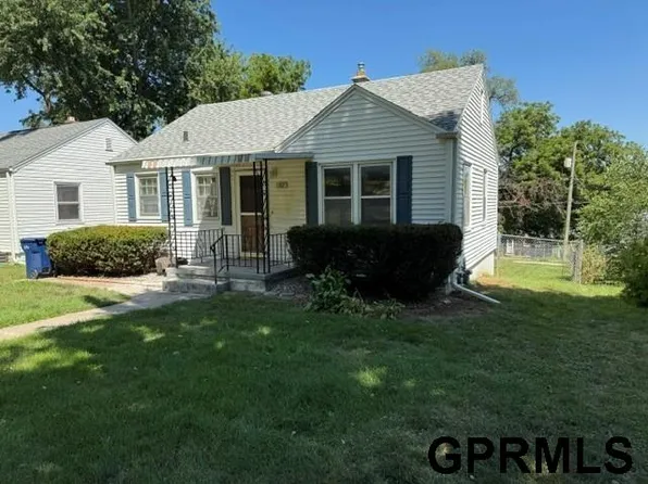 1307 Hancock St, Bellevue, NE 68005