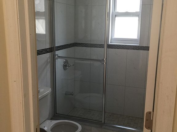 3rd image of 1444 30th Dr APT 3