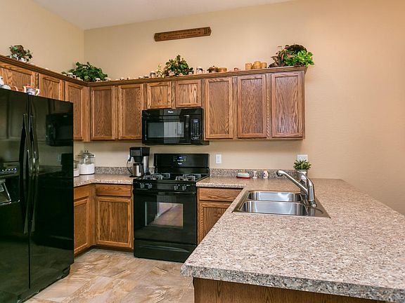 3rd image of 6825 E Hetley Pl