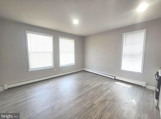 820 Wynnewood Rd FLOOR 2, Philadelphia, PA 19151