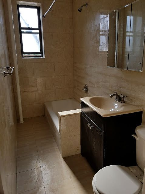 2nd image of 1947 Ocean Ave APT D7