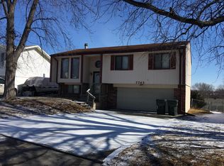 7743 Cottonwood Ave, La Vista, NE 68128