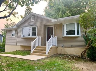 7 Bonnie Brae Dr, Middletown, NY 10941