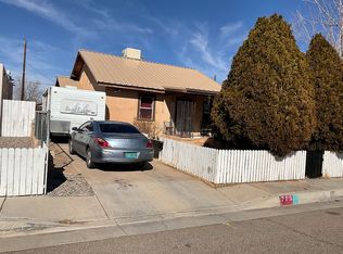 713 Woodland Ave NW, Albuquerque, NM 87107