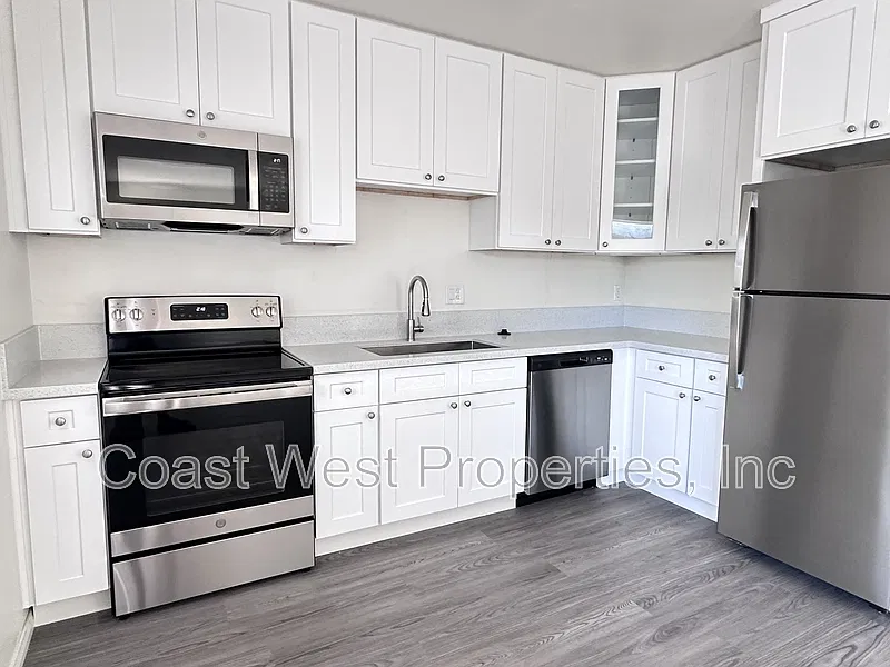 1 bed, 1.0 bath, 550 sqft, $2,500 — Photo 4