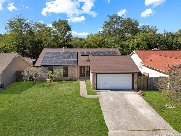 8111 Bowens Crossing, San Antonio, TX 78250