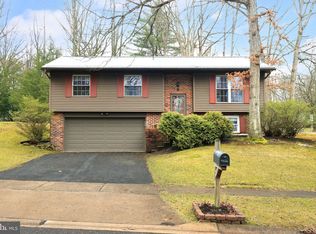 375 Oakley Dr, State College, PA