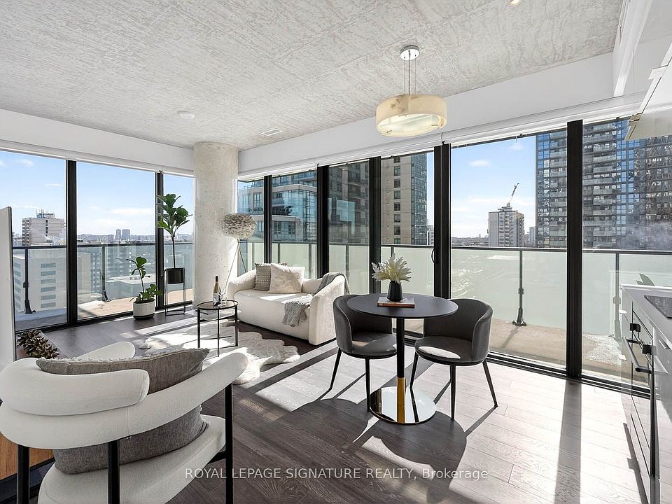 1st image of 185 Roehampton Ave #1110