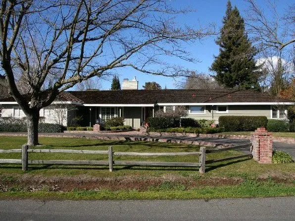 4001 Random Ln, Sacramento, CA 95864