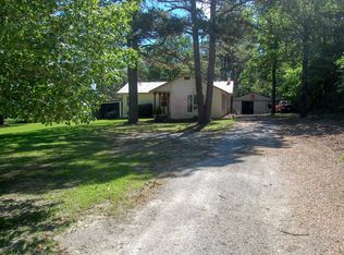 452 Sheid Rd, Norfork, AR 72658