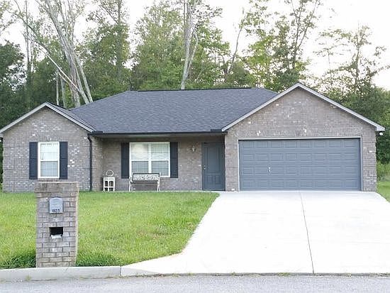 1st image of 4633 Bella Capri Ln