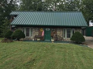 4847 S 1025 E, Oakland City, IN 47660