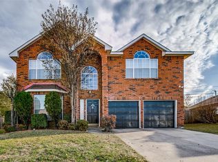 851 Rockett Ln, Cedar Hill, TX 75104