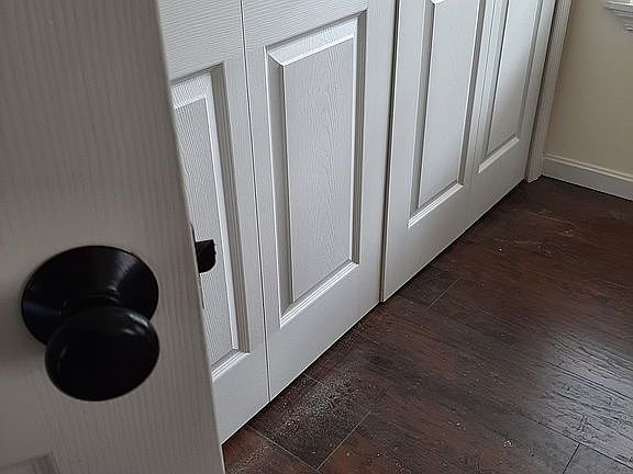 New flooring
6 panel doors