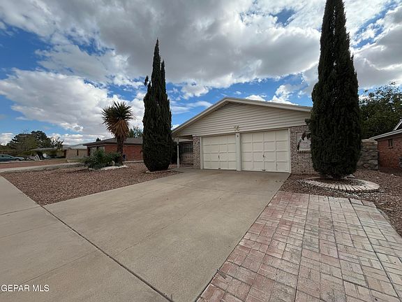 5th image of 8704 Darlina Dr